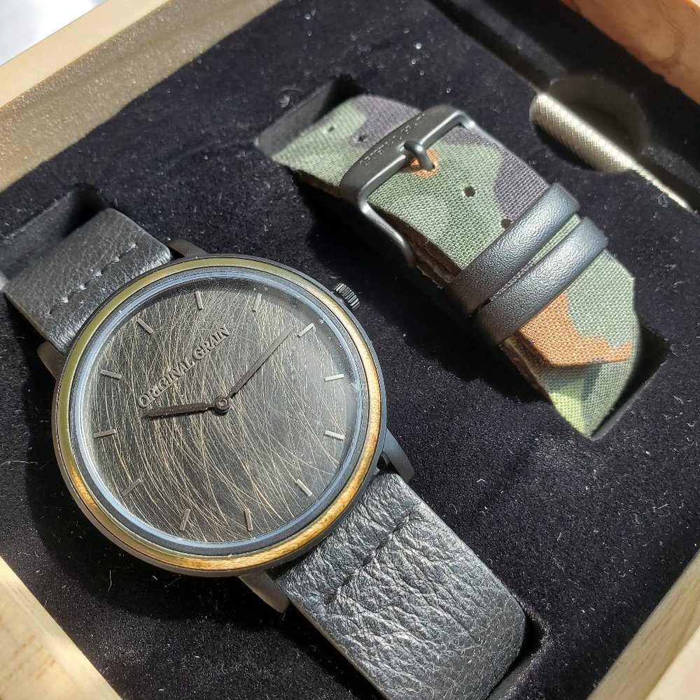Caliber Military Minimalist 40mm Watch (Original Grain)